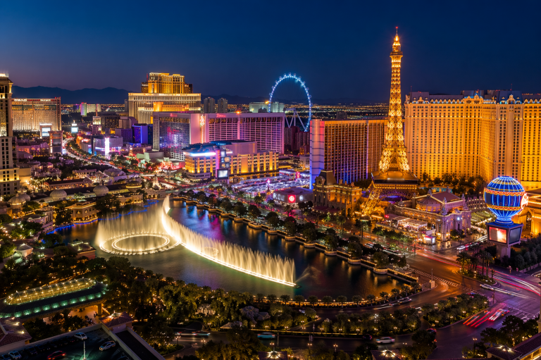 Dari Masa Suram ke Masa Kejayaan: Cara Las Vegas Bangkit dari Penurunan Pariwisata